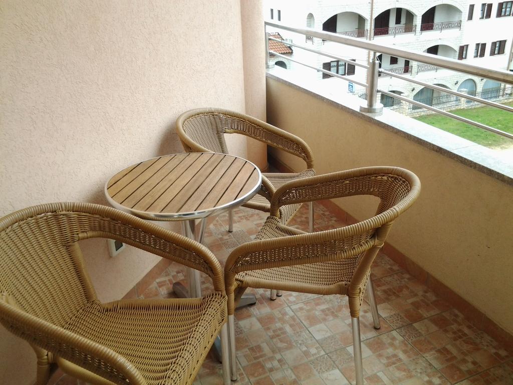 Ferienwohnung Sunrice Rovinj Exterior foto