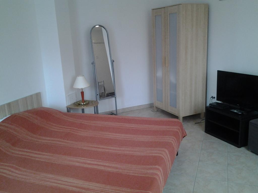 Ferienwohnung Sunrice Rovinj Exterior foto